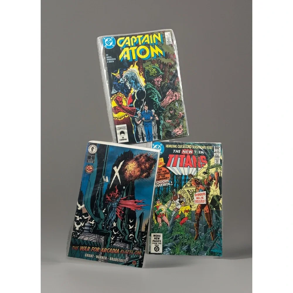 DC Comics! Captain Atom! Issue‎ 9! Lot Of 3 Comics